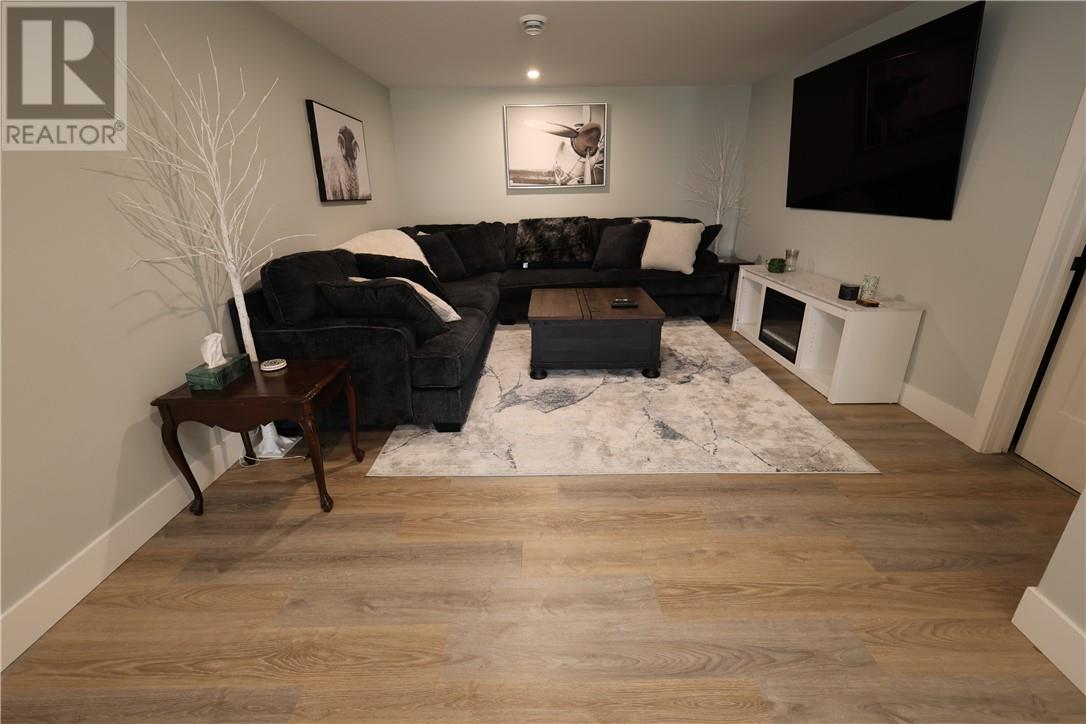 178 Hollybrook Crescent, Azilda, Ontario, P0M1B0 — Photo 50