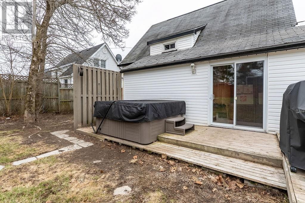 102 Whitney Ave - 24