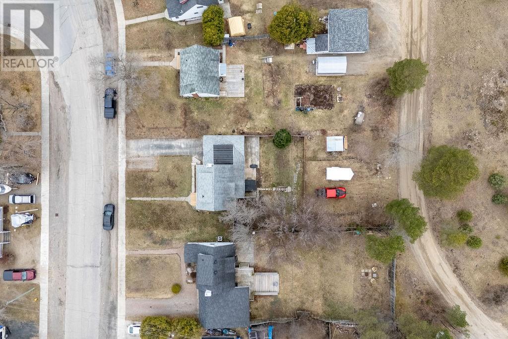 102 Whitney Ave - 30