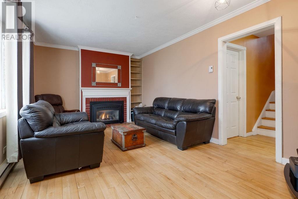 102 Whitney Ave - 5