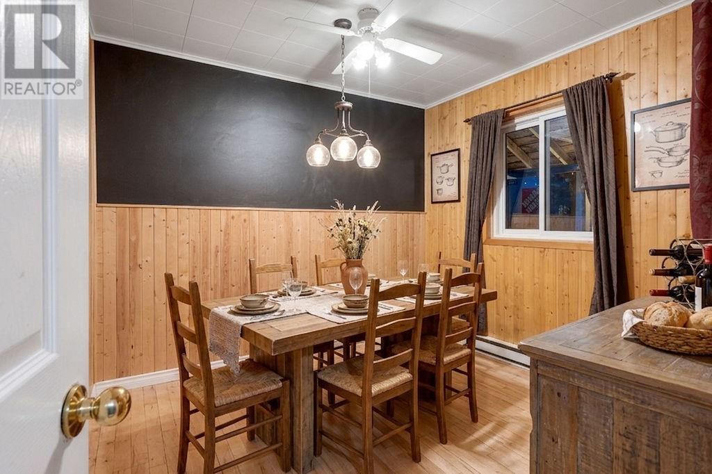 102 Whitney Ave - 6