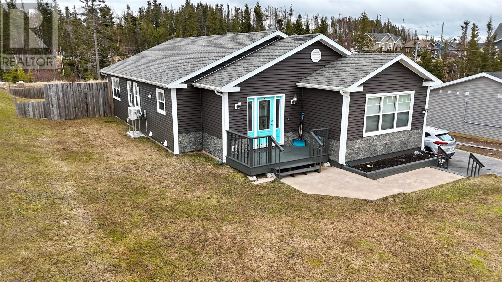 36 Grace Avenue - 1
