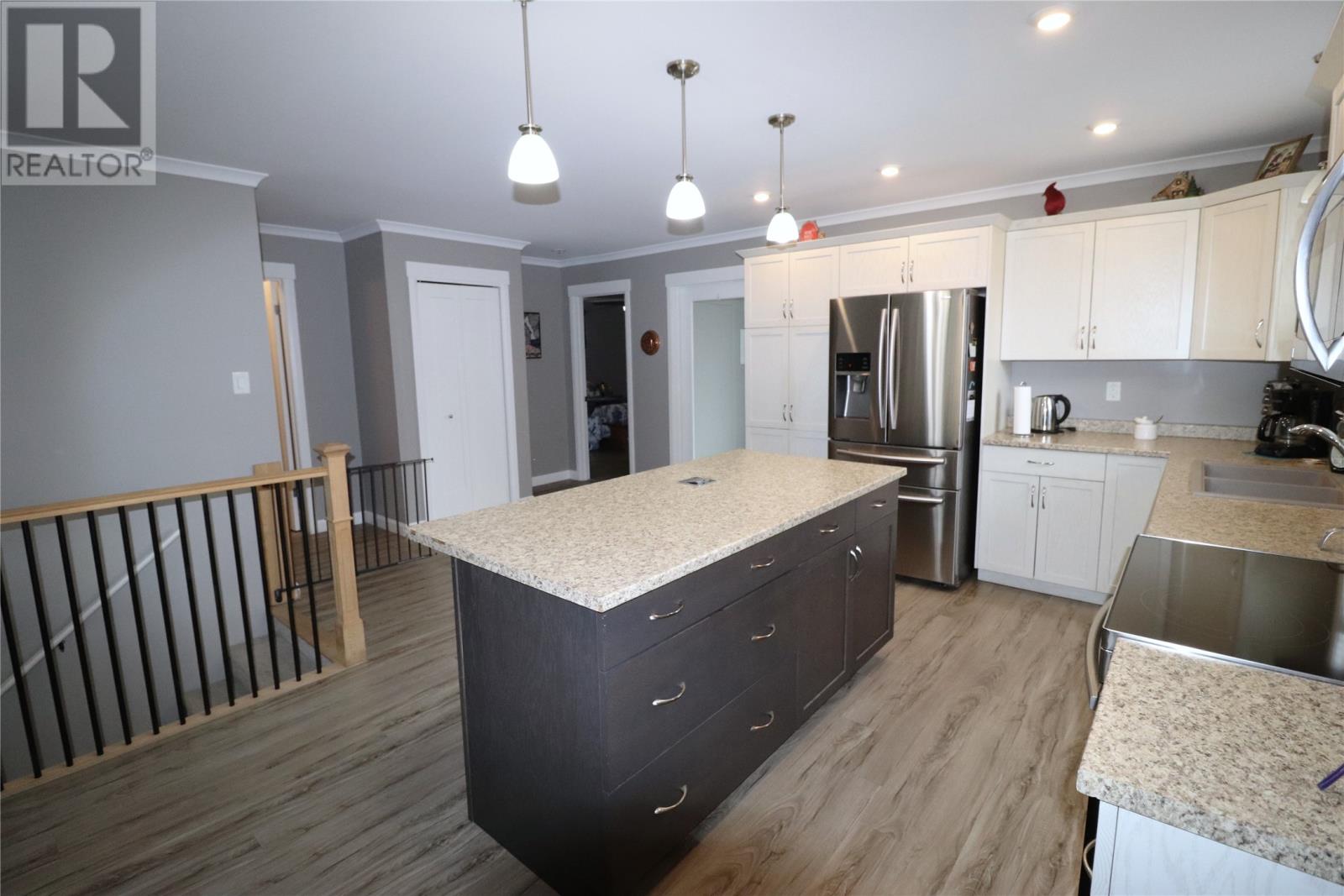 36 Grace Avenue - 14
