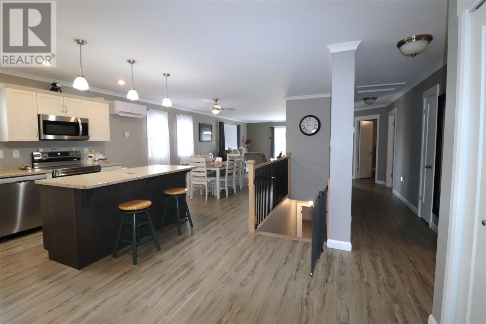 36 Grace Avenue - 16