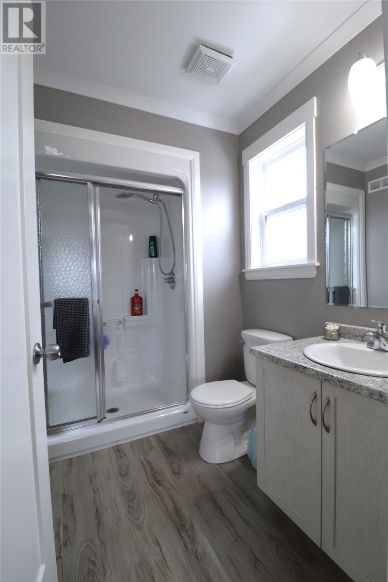 36 Grace Avenue - 23