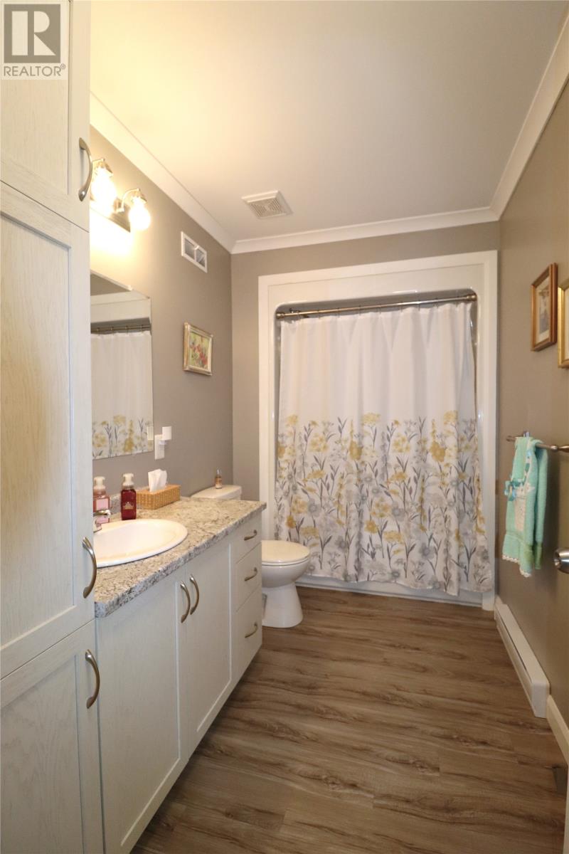 36 Grace Avenue - 28