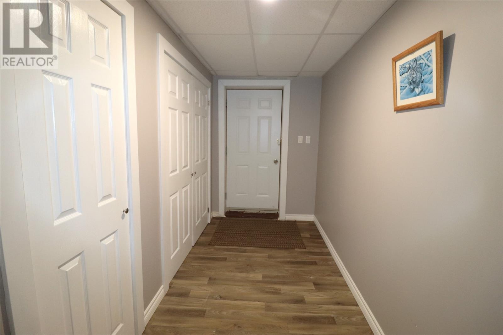 36 Grace Avenue - 32