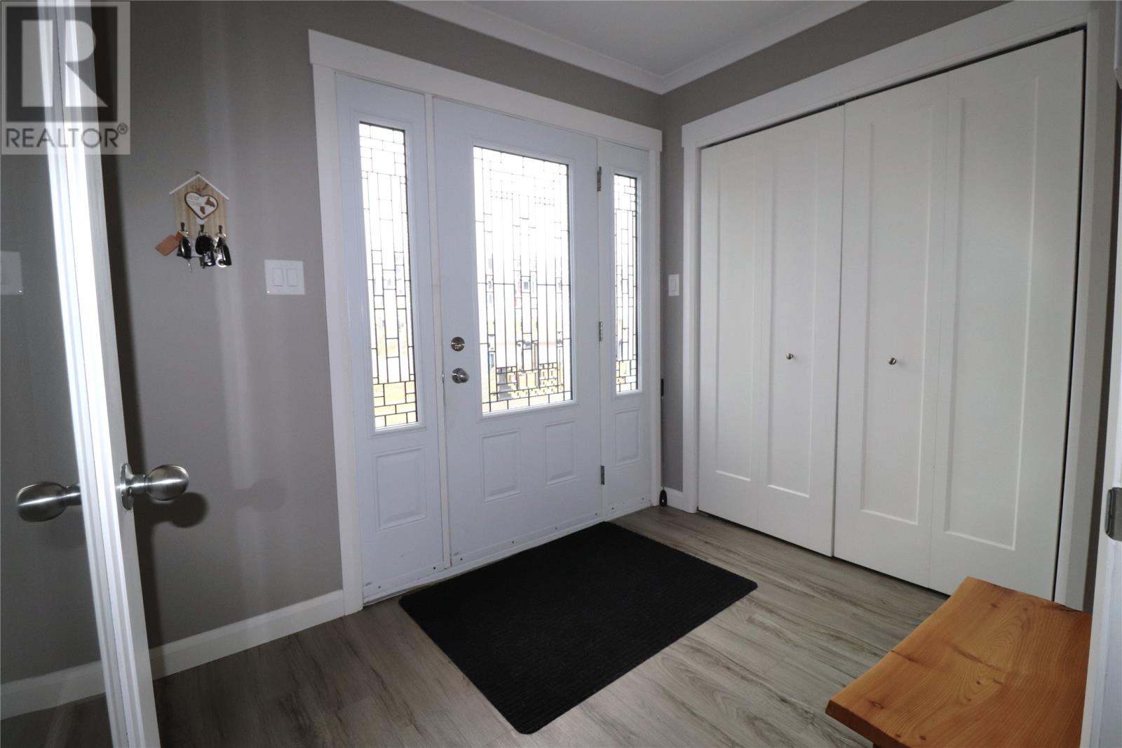 36 Grace Avenue - 7