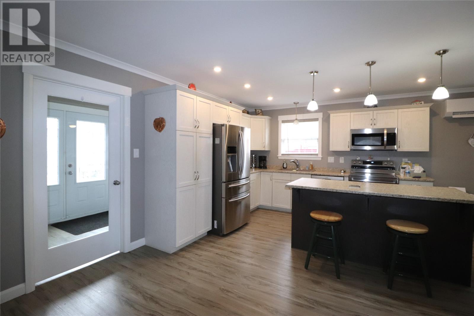 36 Grace Avenue - 9