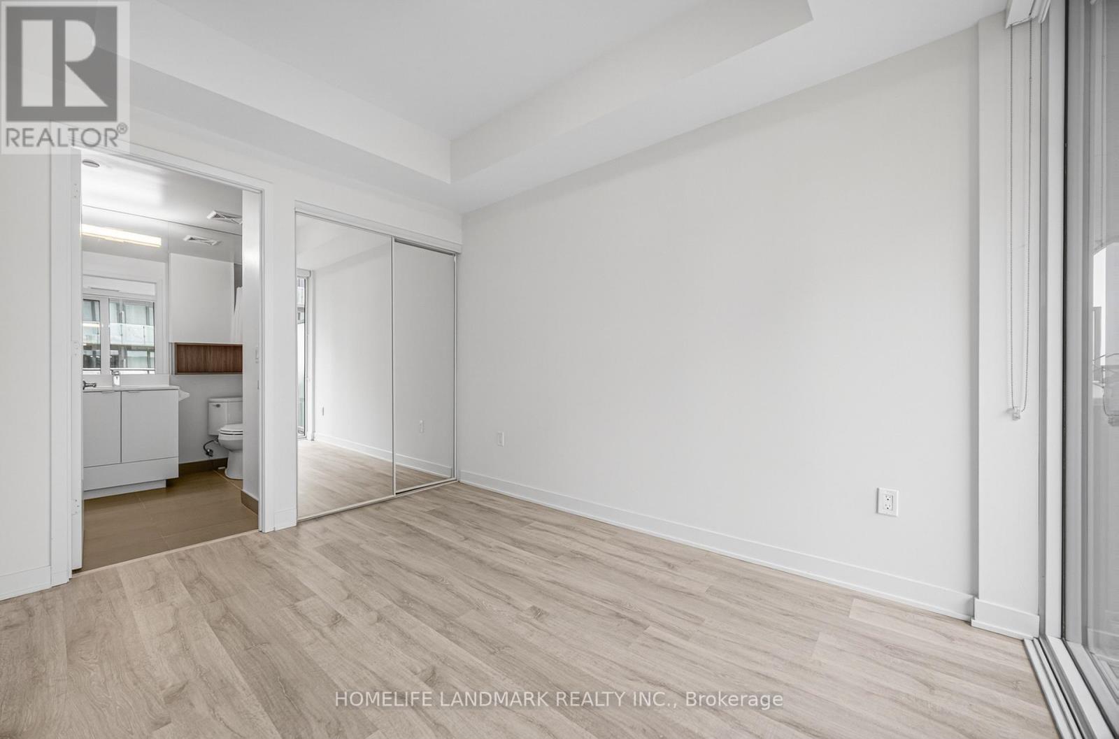 #2811 70 PRINCESS STREET - 18