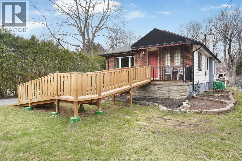 616 DUCHARME STREET - 2