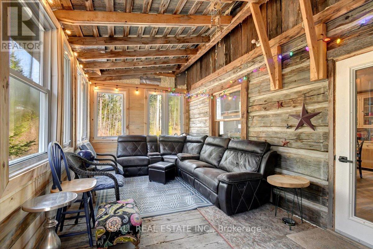 735 SMAGLINSKI-STOPPA PARKWAY - 23