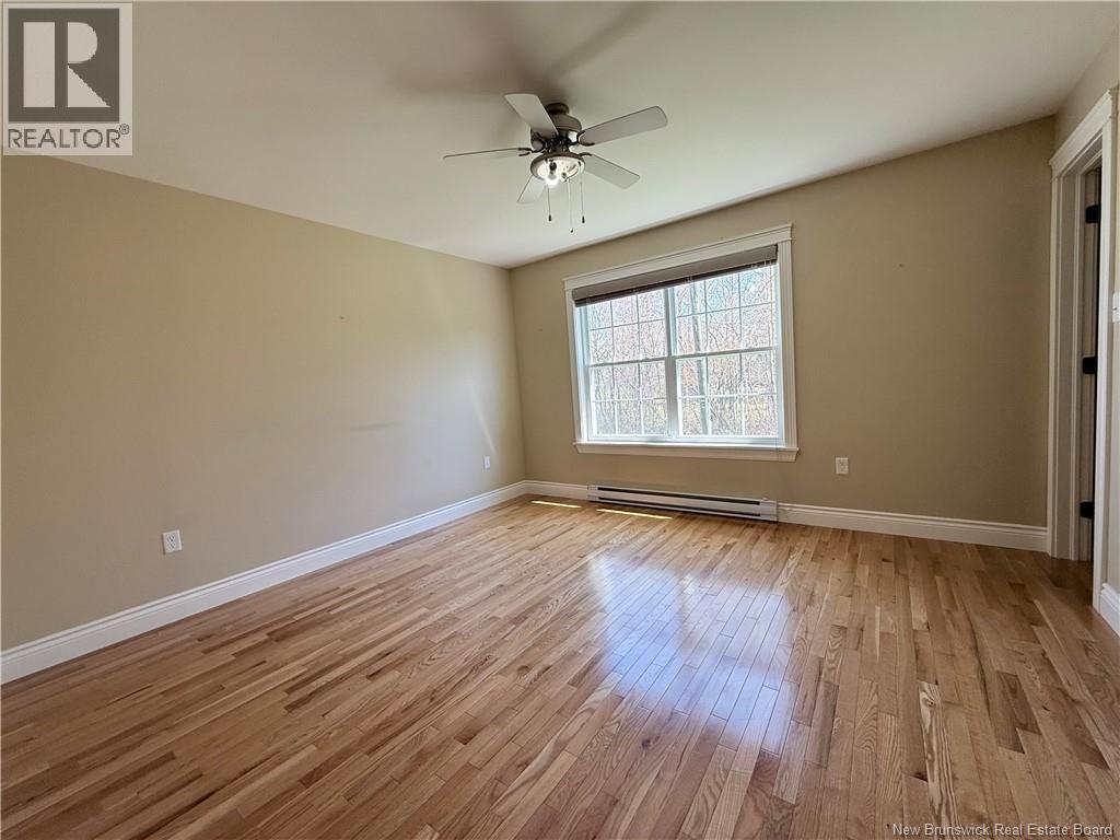 21 Meadow Lane - 16