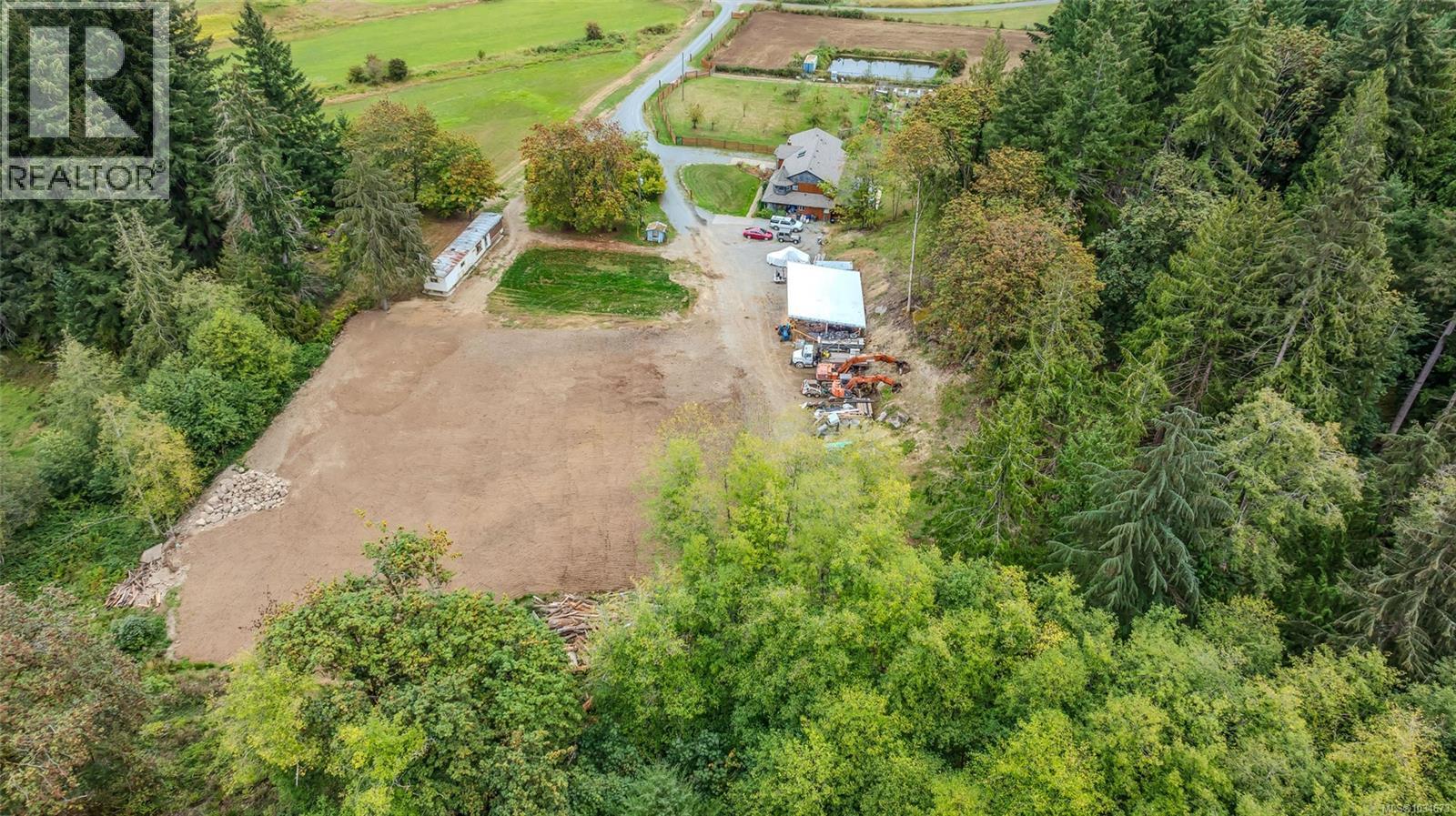 1675 Kelsie Rd - 48