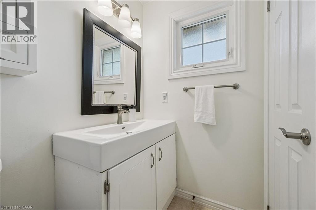 144 SUNSET Court, Cambridge, Ontario, N1S4G8 — Photo 8