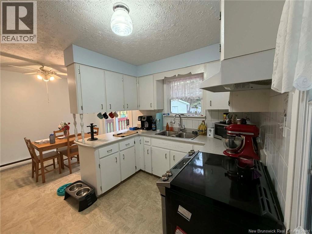23 Barker Street - 16