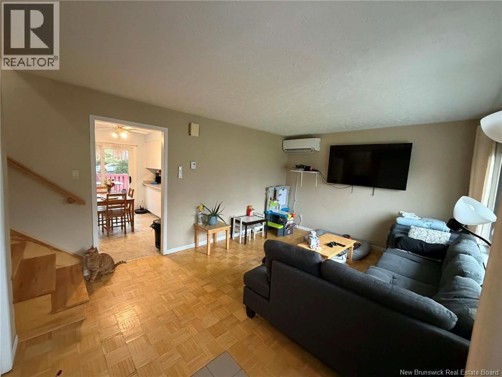23 Barker Street - 5