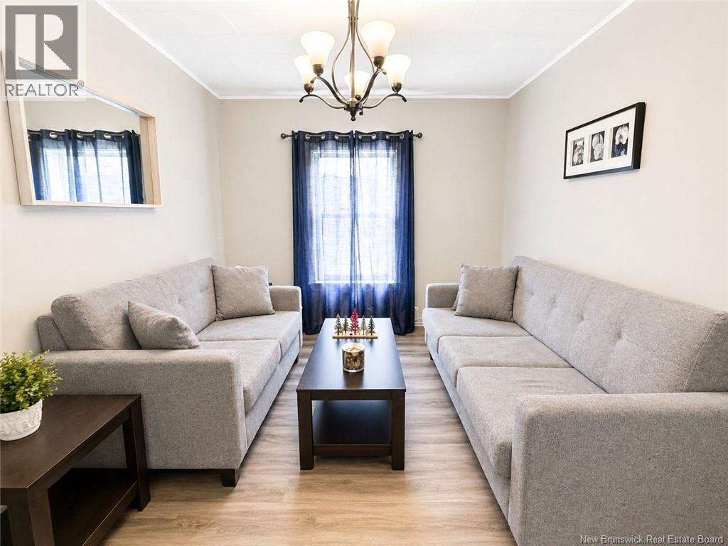 31-33 Peters Street - 13