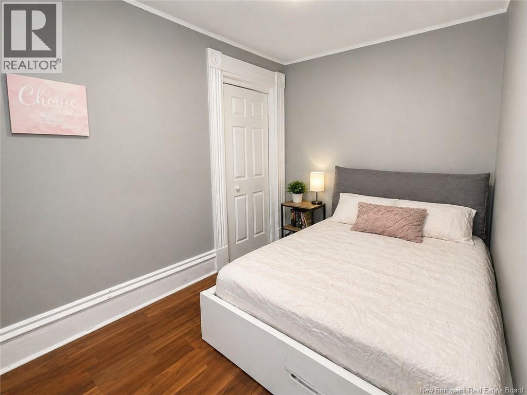 31-33 Peters Street - 24