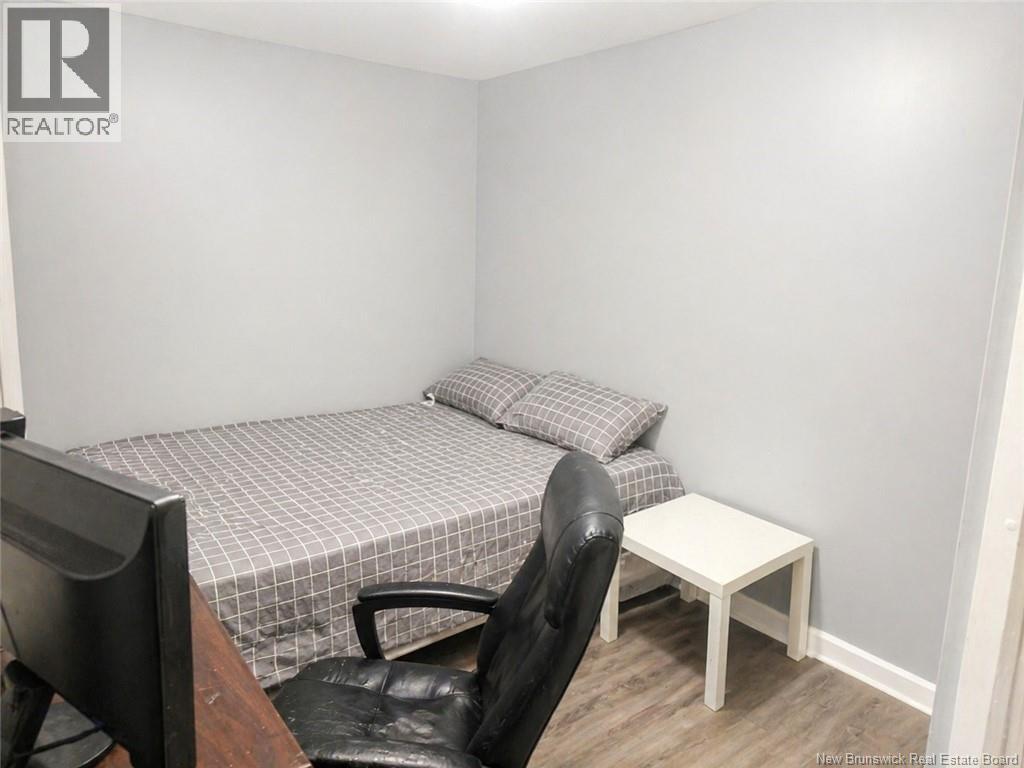 31-33 Peters Street - 30