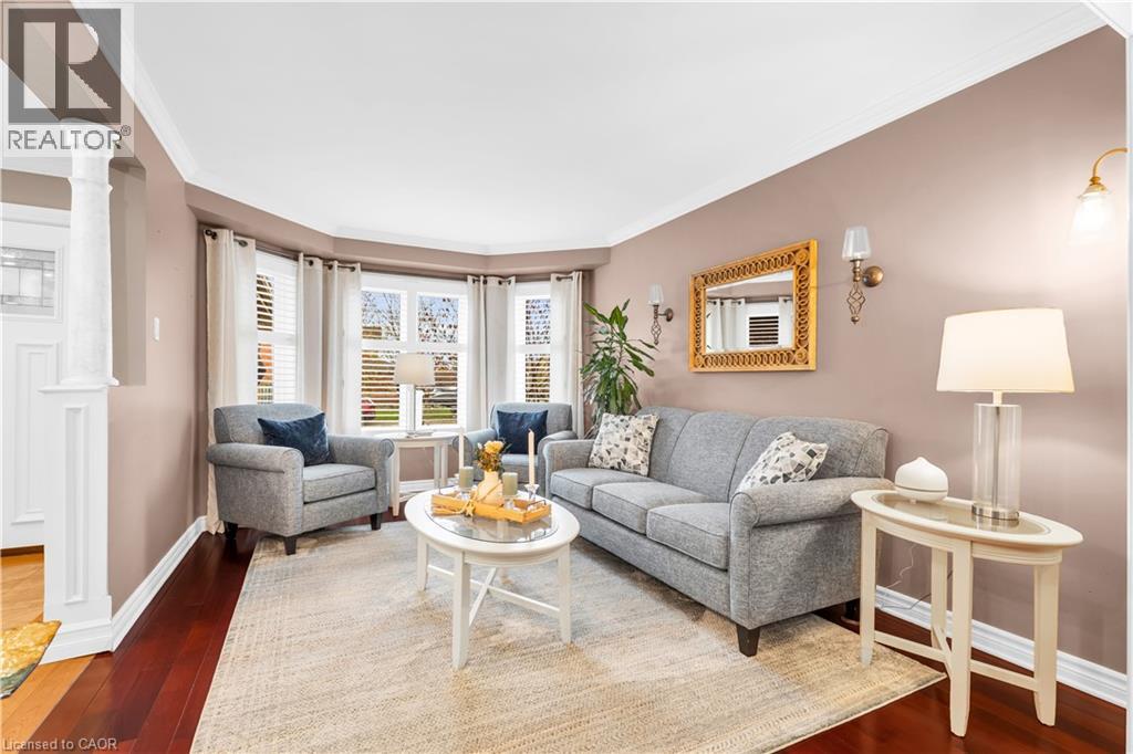 48 CHESTER Crescent, Georgetown, Ontario, L7G5W5 — Photo 10