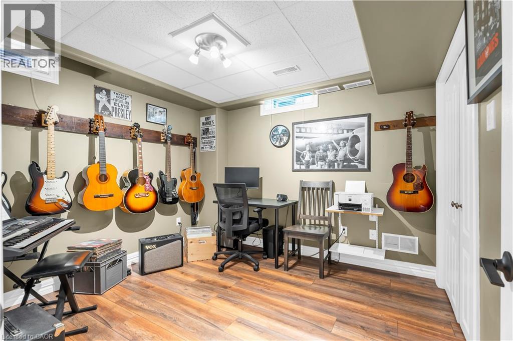 48 CHESTER Crescent, Georgetown, Ontario, L7G5W5 — Photo 39