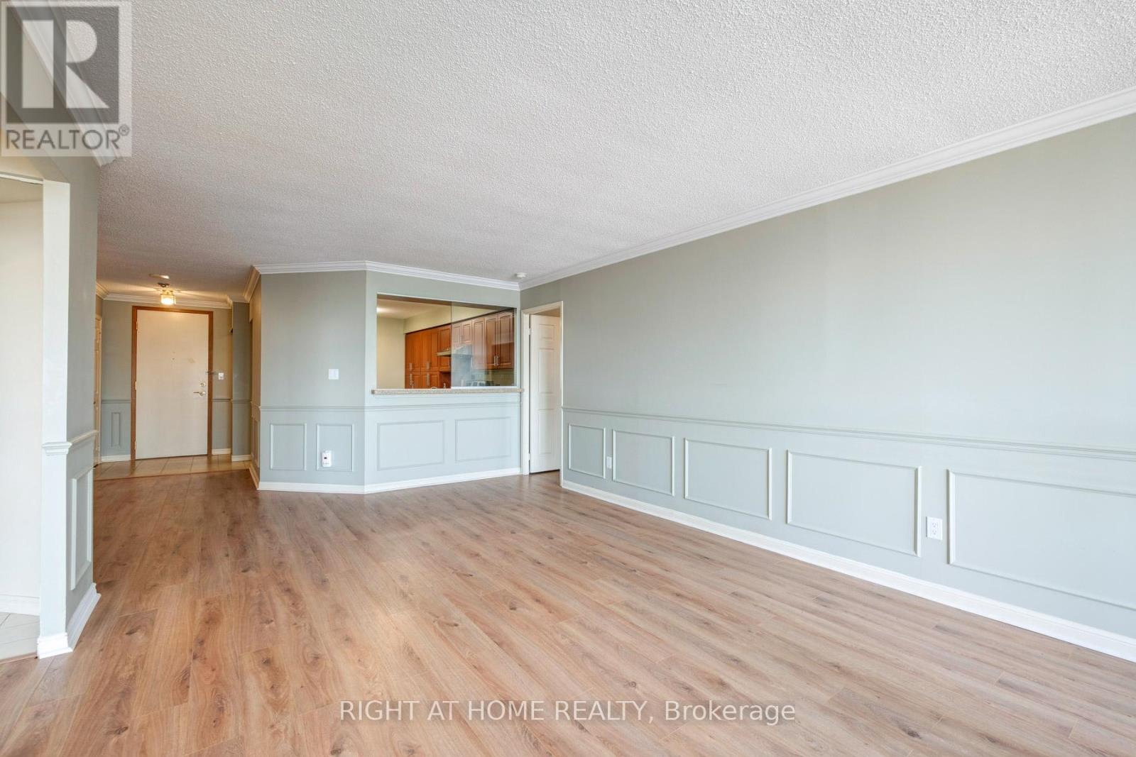 #1116 610 BULLOCK DRIVE - 9