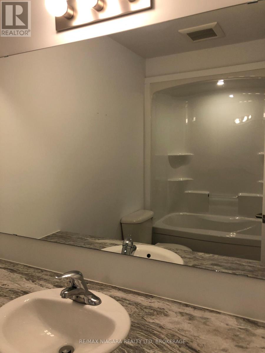 #122 781 CLARE AVENUE - 10
