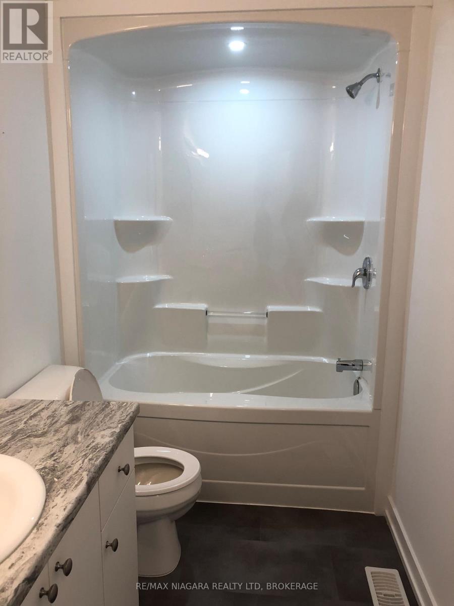 #122 781 CLARE AVENUE - 13