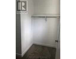 Bathroom - 122 - 781 Clare Avenue, Welland, ON L3C0K1 Photo 9