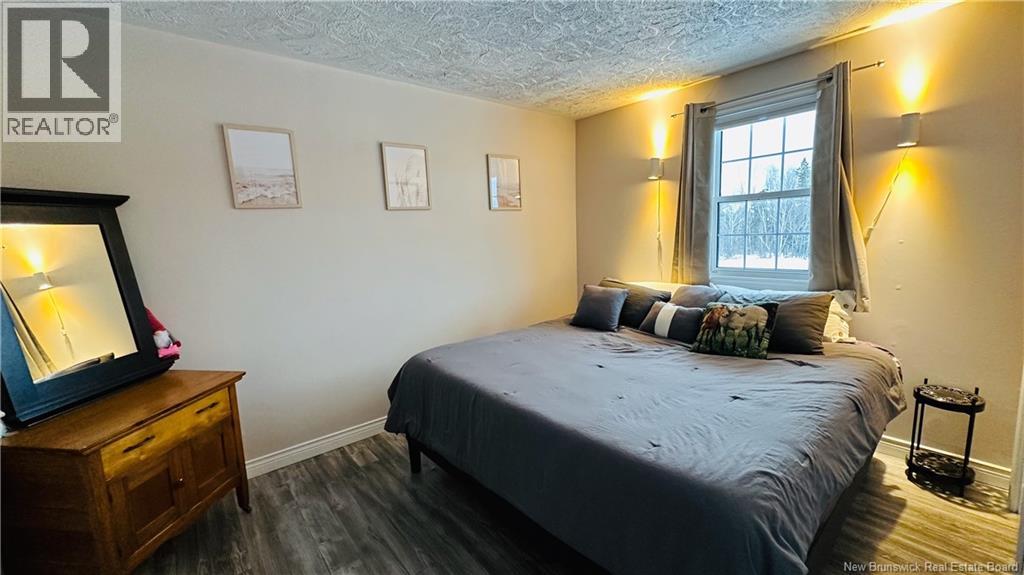 25 Johnston Road - 43
