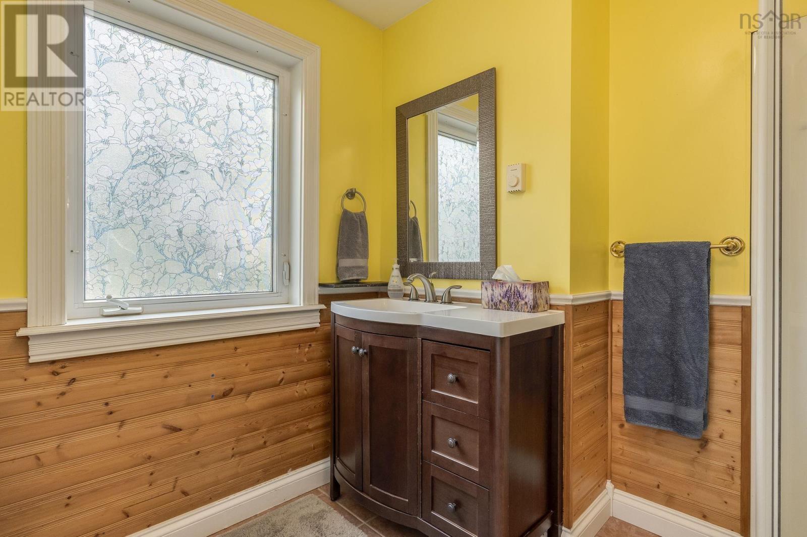 1460 Brow of Mountain Road - 25