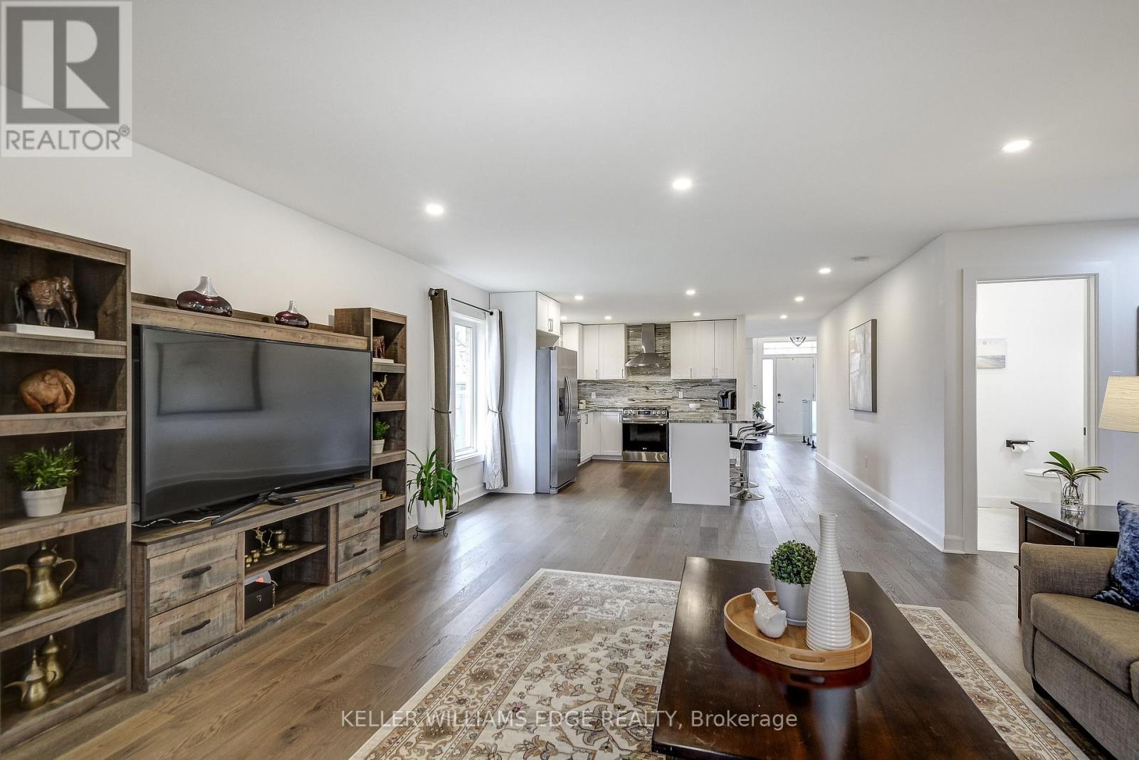 29 WILTSHIRE PLACE - 14