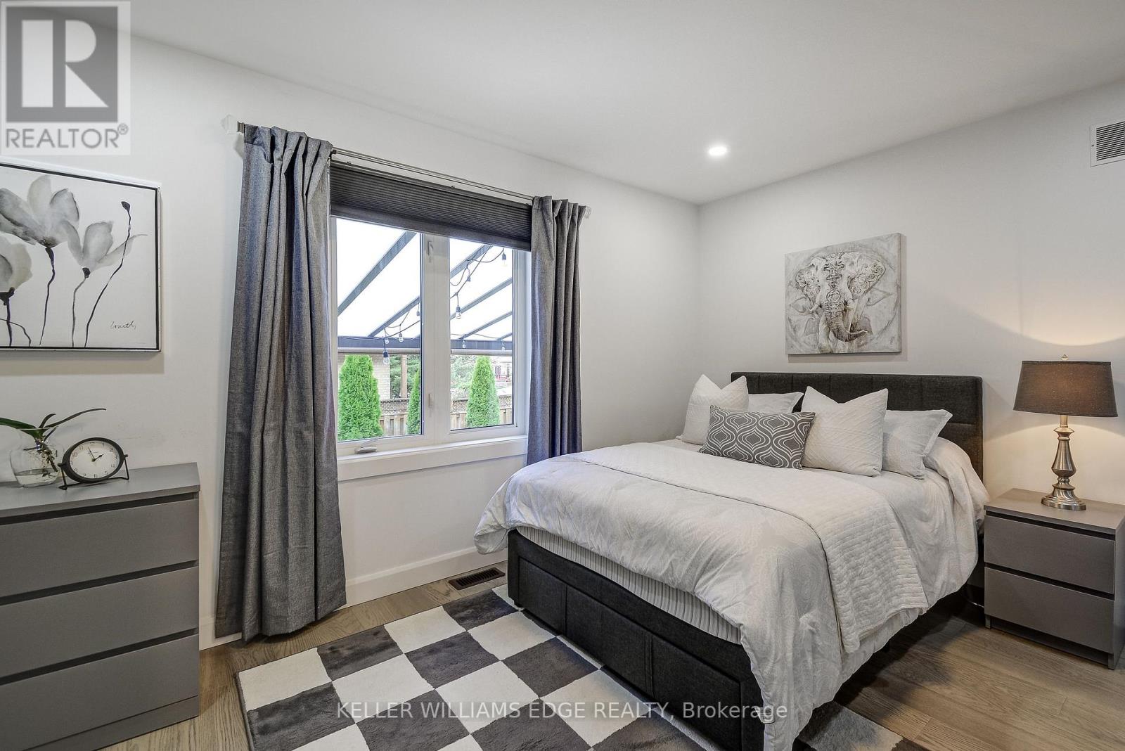 29 WILTSHIRE PLACE - 22