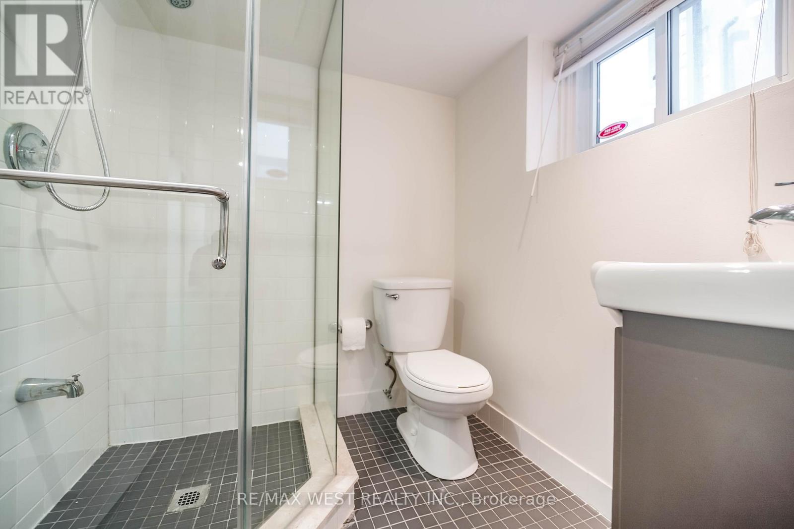 79 ELMSTHORPE AVENUE - 13