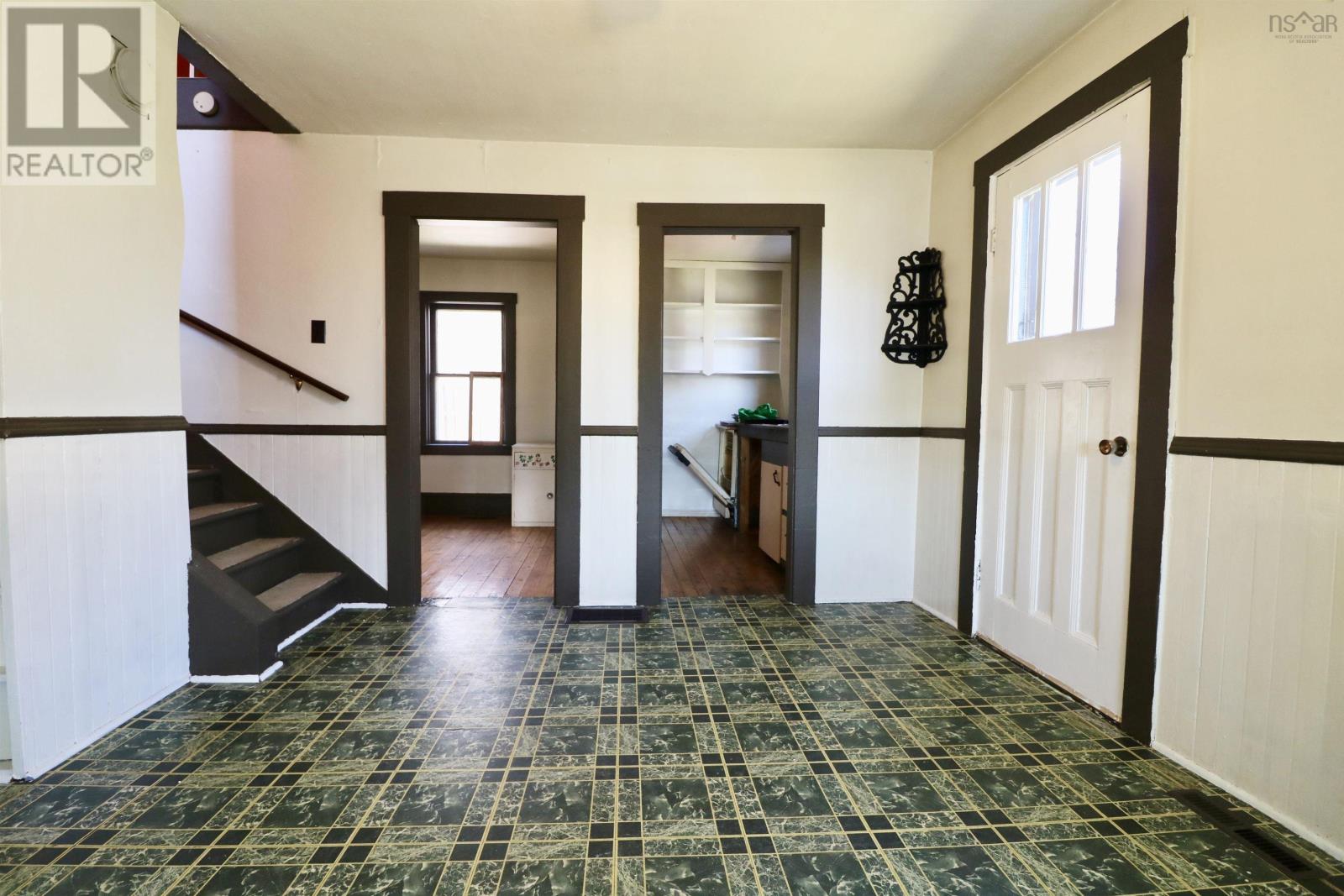 Property 8 of 37 of 48 George Dorey Road