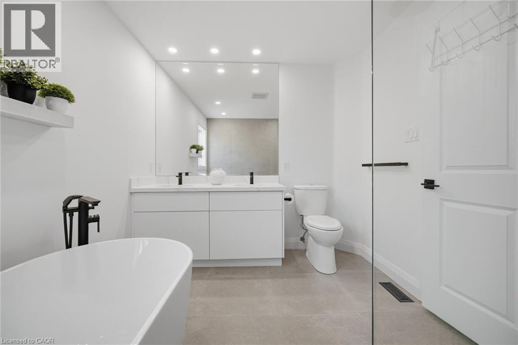44 BANINGTON Crescent, Brampton, Ontario, L7A1G4 — Photo 34