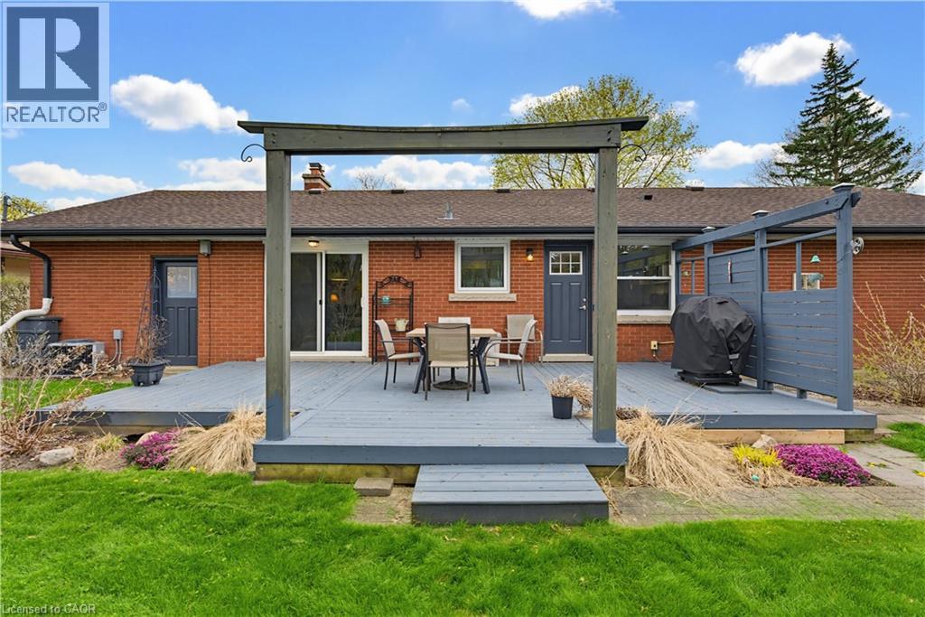 147 CHURCHILL Drive, Cambridge, Ontario, N1S1S3 — Photo 27