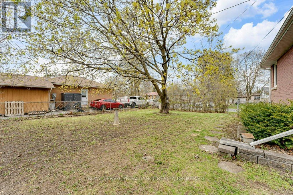 302 ARROWHEAD PLACE - 44