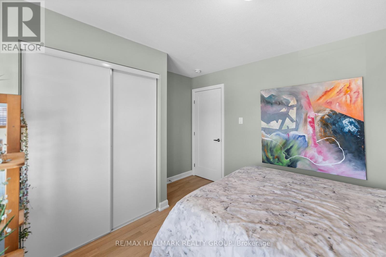 96 CANTLE CRESCENT - 13