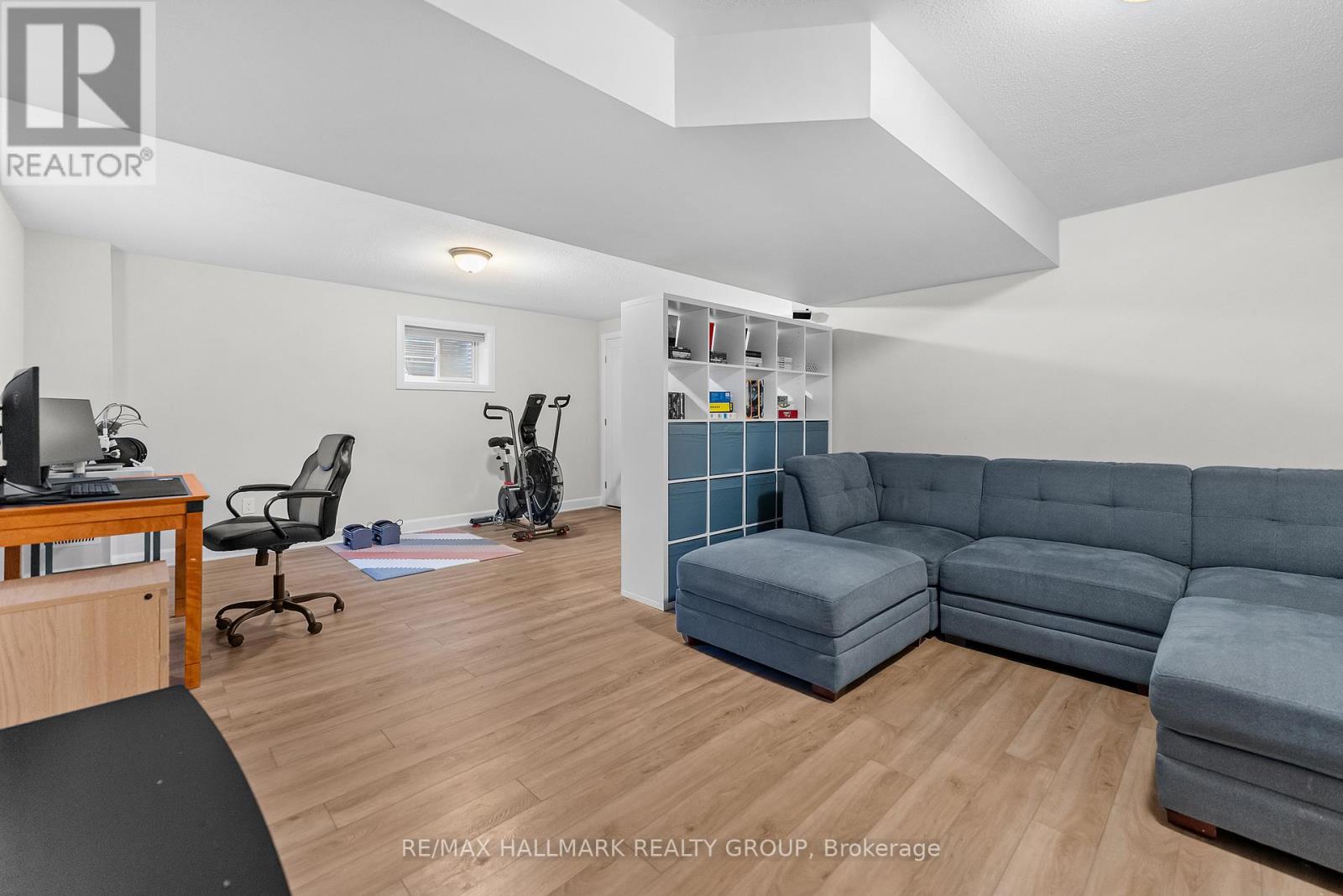 96 CANTLE CRESCENT - 16