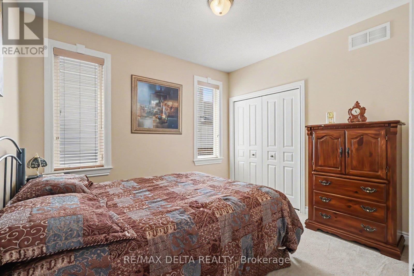128 TOPAZE CRESCENT - 20