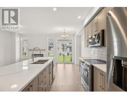 93 San Felice Circle, Ottawa, ON K2S2R9 Photo 11