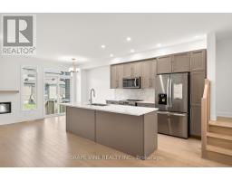 93 San Felice Circle, Ottawa, ON K2S2R9 Photo 9