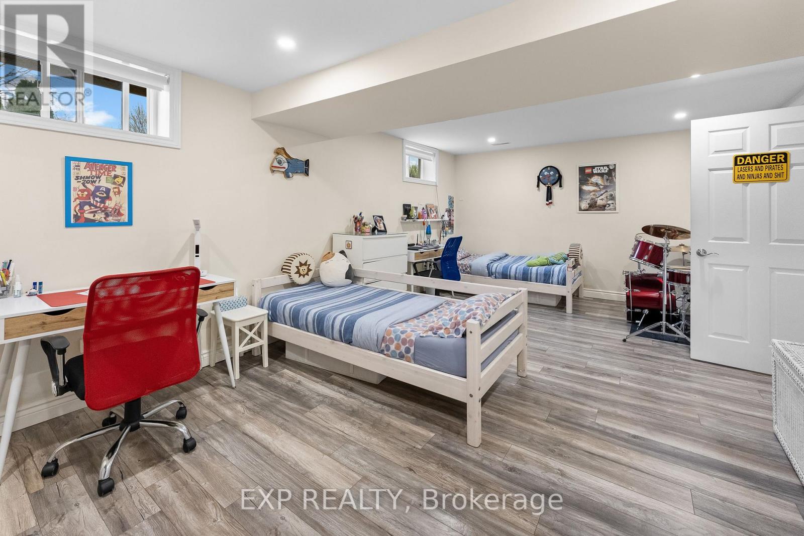 6447 KENDALE COURT - 30
