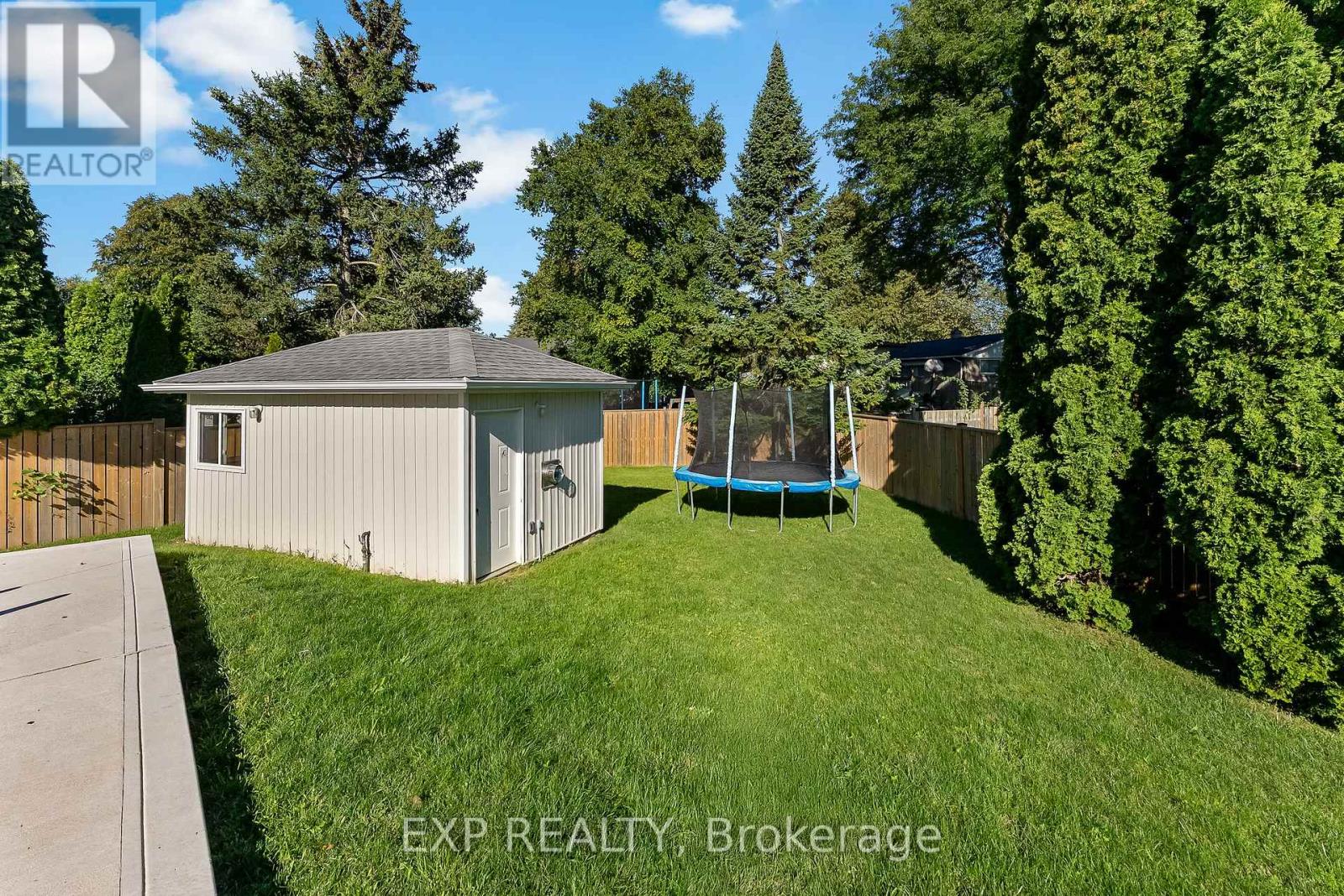 6447 KENDALE COURT - 36