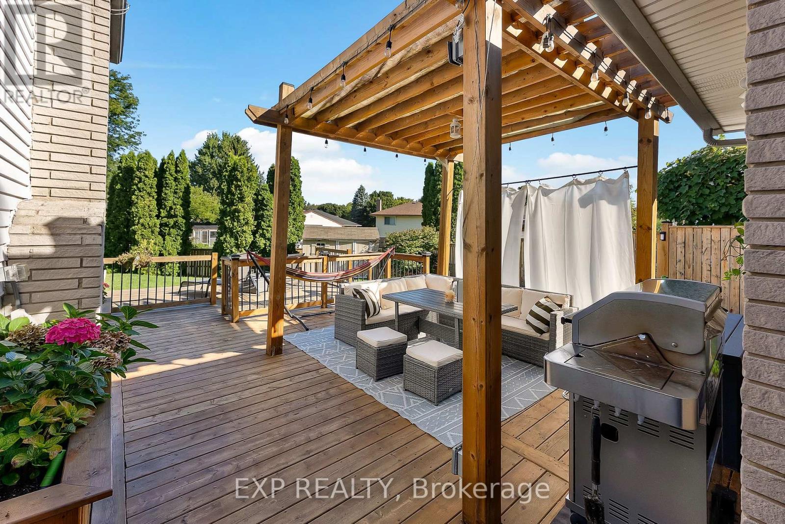 6447 KENDALE COURT - 43