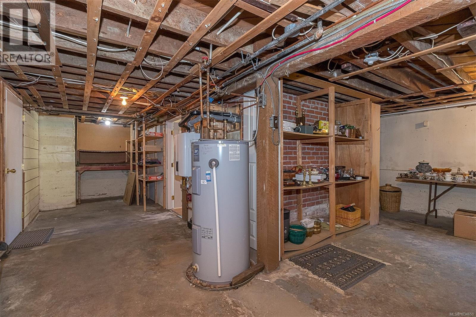  865 St. Patrick Street, Oak Bay