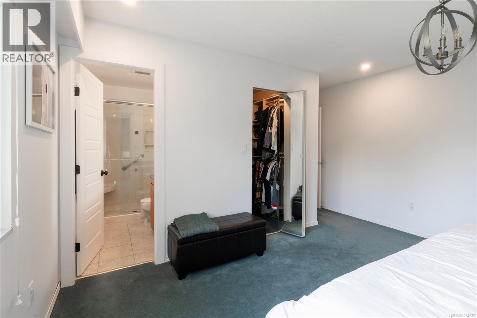  2294 Greenlands Road, Saanich