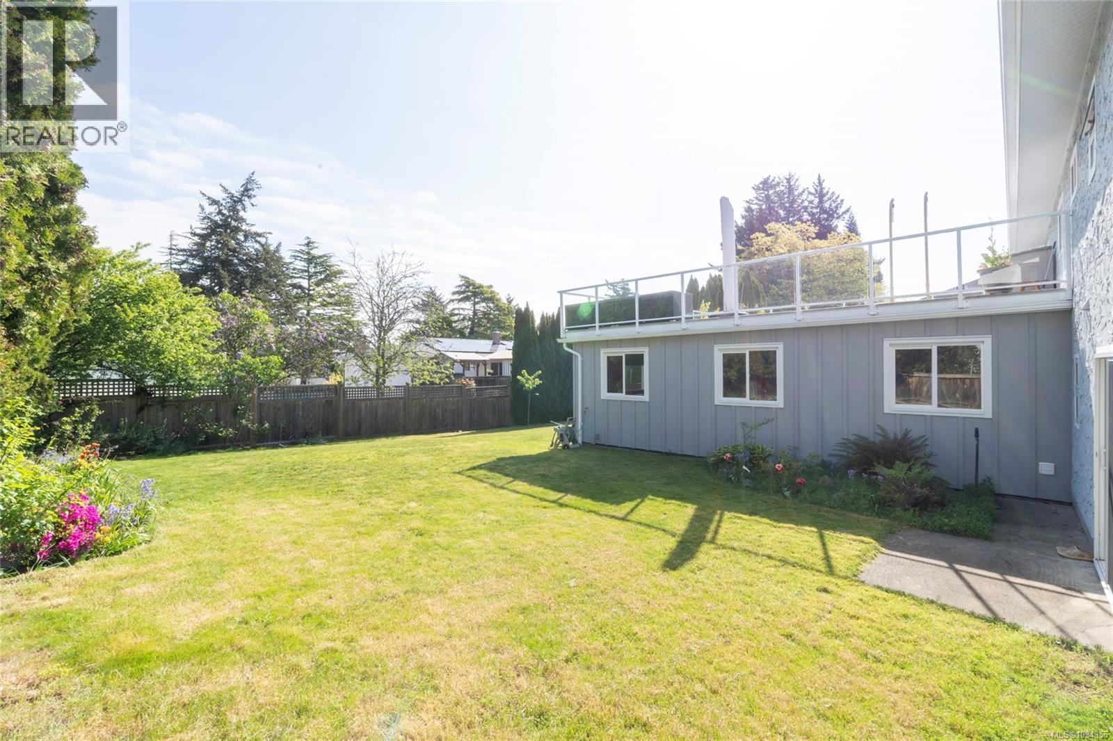 2294 Greenlands Road, Saanich